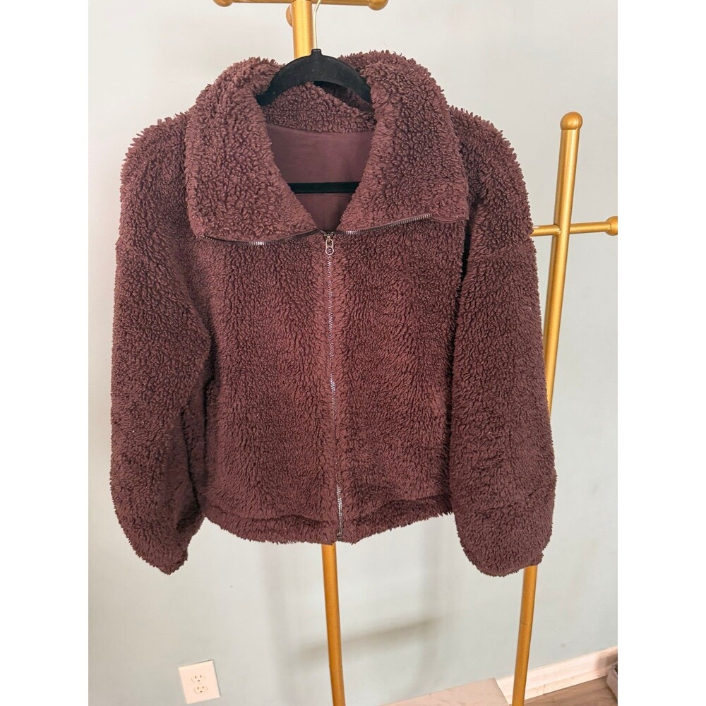 Lululemon Sherpa jacket size 8 scuba